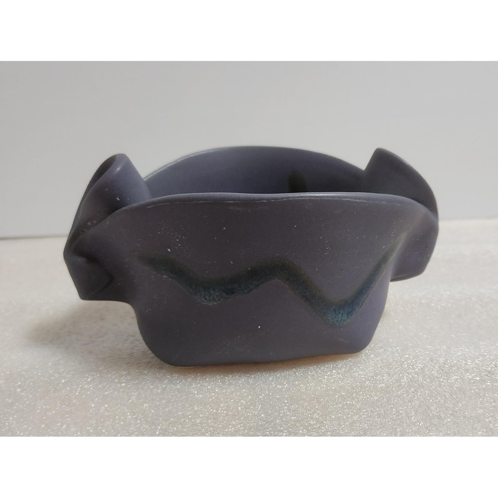Vintage Hilborn Pottery Folded Pinch Pot Blue Tones